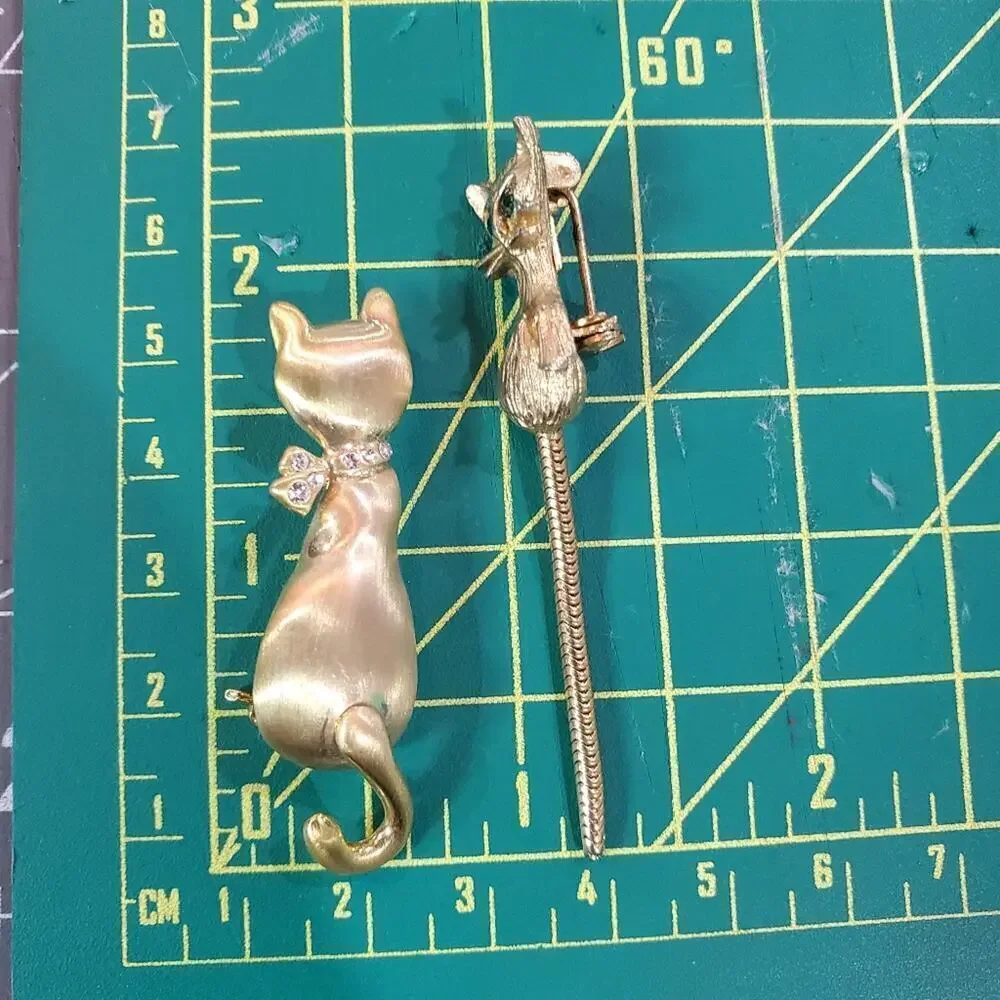 Cat Brooches Set of Two Gold Tone Pin Back Dangling Tails Rhinestone Embellished